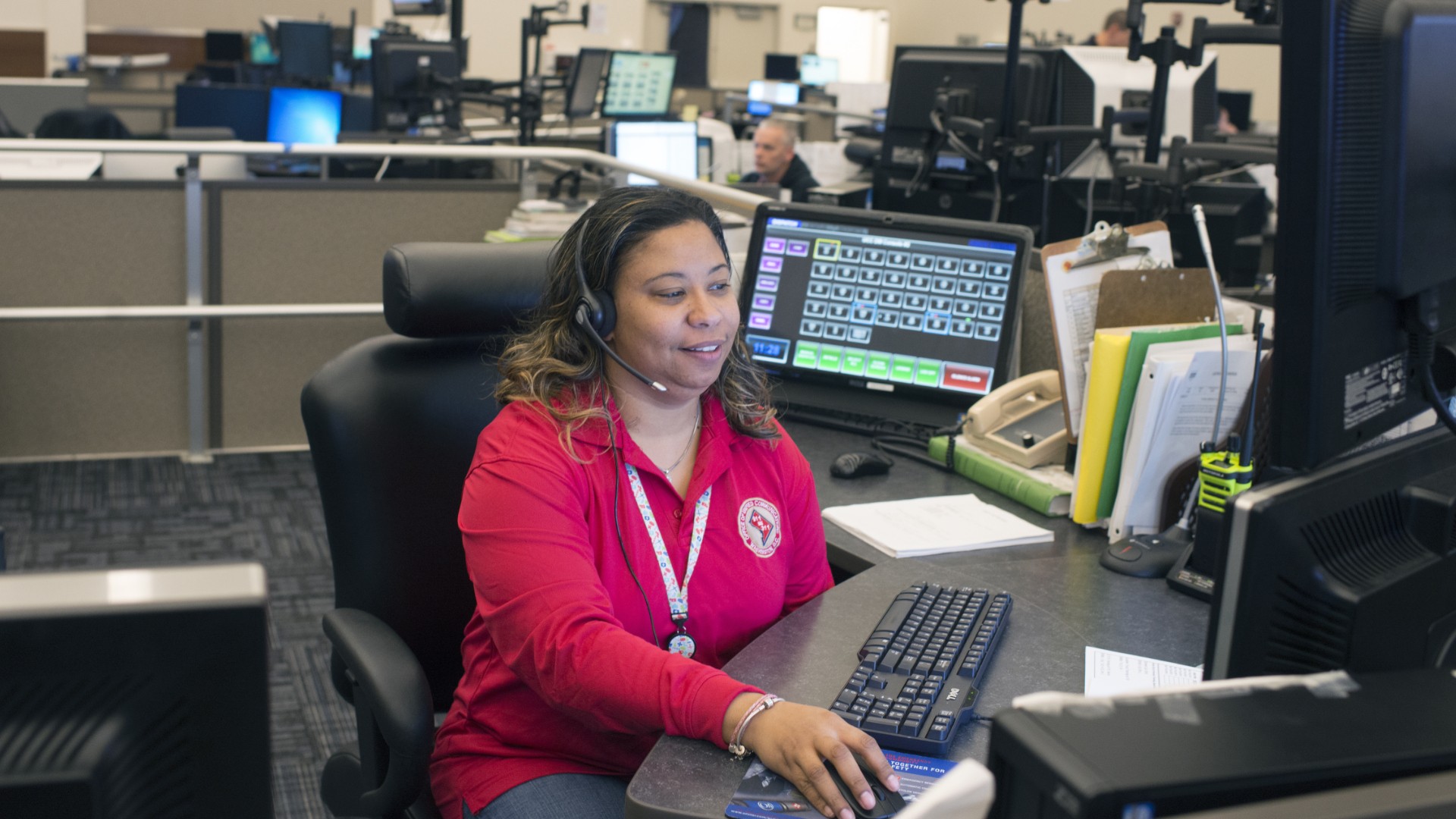 Se celebra el Día del Operador de Radio, un trabajador clave en las  comunicaciones